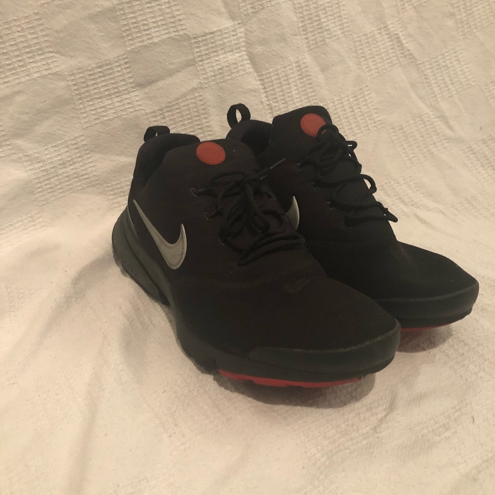 Nike presto fly size 10.5